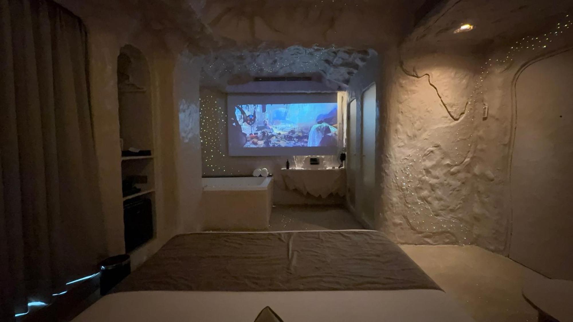 Dragonfly Hotel - The Art Hotel Βομβάη Εξωτερικό φωτογραφία