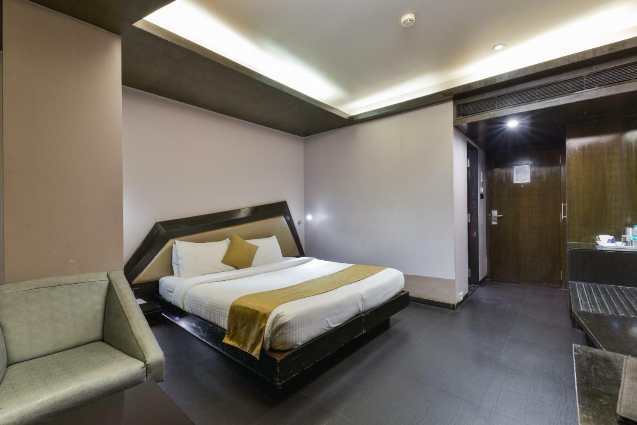 Dragonfly Hotel - The Art Hotel Βομβάη Εξωτερικό φωτογραφία