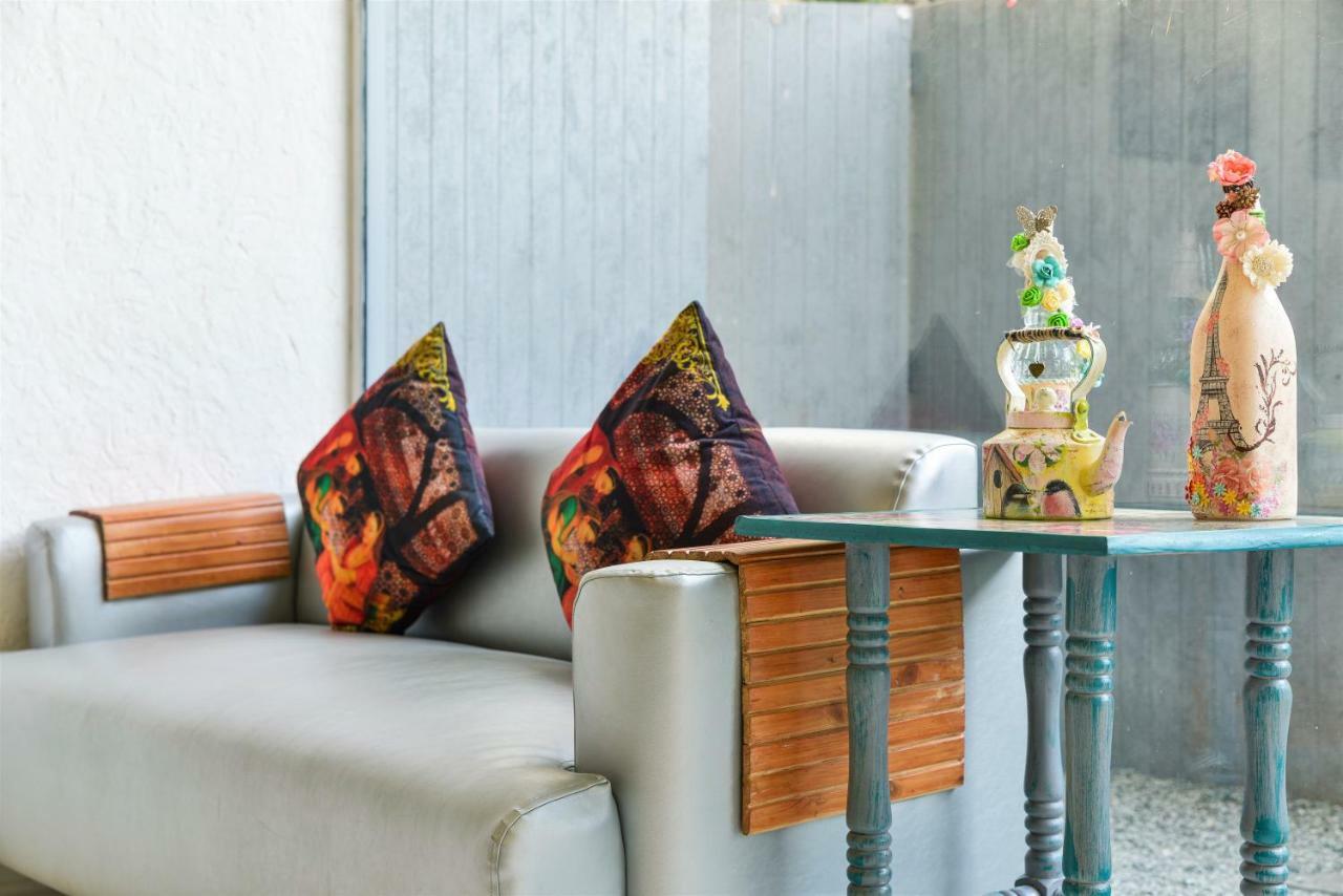 Dragonfly Hotel - The Art Hotel Βομβάη Εξωτερικό φωτογραφία